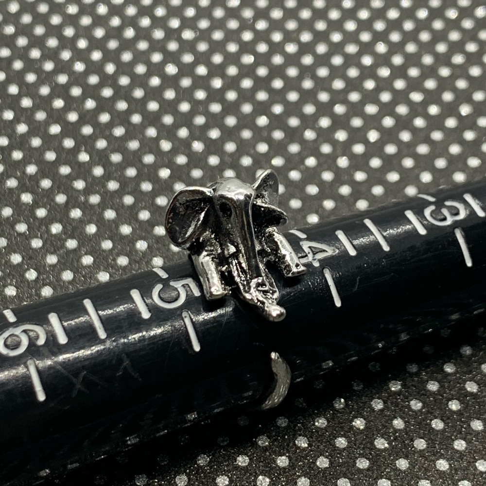 Vintage Anti Silver Color Adjustable Elephant - Picture 2 of 8